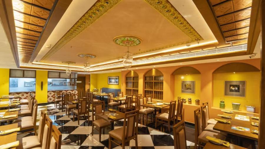 Hotel Aadithya 첸나이 외부 사진